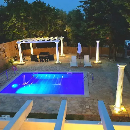 Margi Villa Pesádha
